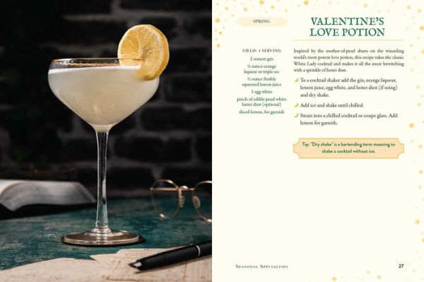 The Unofficial Hogwarts Cocktail Book: Spellbinding Spritzes, Fantastical Old Fashioneds, Magical Margaritas, and More Enchanting Recipes