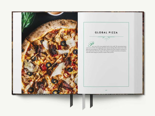 Pizza: The Ultimate Cookbook Featuring More Than 300 Recipes (Italian Cooking, Neapolitan Pizzas, Gifts for Foodies, Cookbook, History of Pizza)