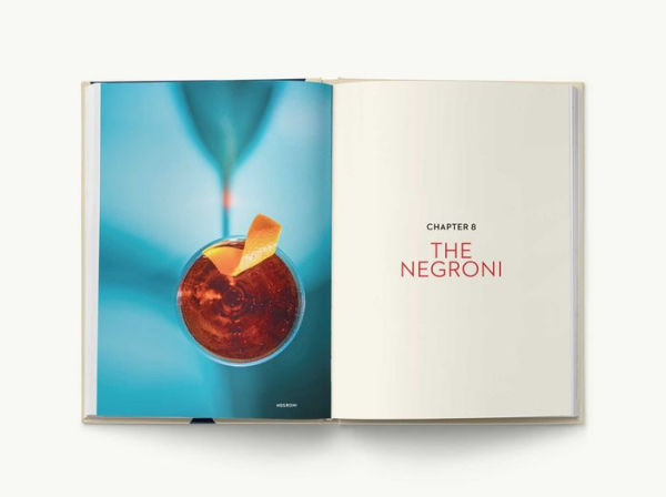 The New York Times Essential Book of Cocktails (Second Edition): Over 400 Classic Drink Recipes With Great Writing from
