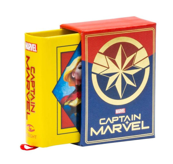 Captain Marvel: The Tiny Book of Earth's Mightiest Hero: (Art of Captain Marvel, Carol Danvers, Official Marvel Gift)