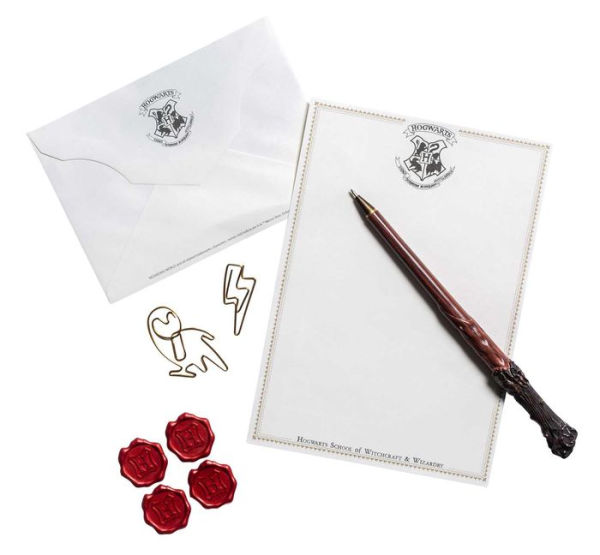 Harry Potter: Hogwarts Acceptance Letter Stationery Set by