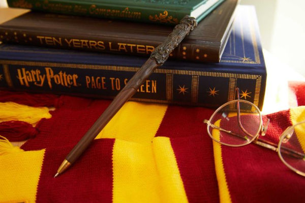 Harry Potter: Hogwarts Acceptance Letter Stationery Set - Book Summary &  Video, Official Publisher Page