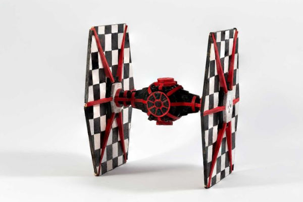 IncrediBuilds: Star Wars: Tie Fighter Deluxe Book and Model Set