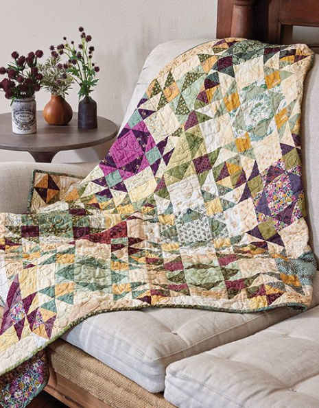 Fresh Start Quilts: 11 Scrappy Quilts and 3 Mini Pillows