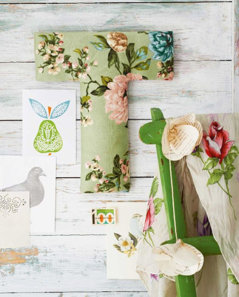 Letter Crafts: 35 creative projects for stylish home decorations