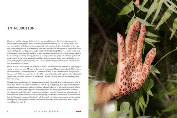 The Henna Archive: A Step-by-Step Guide to 30 Designs