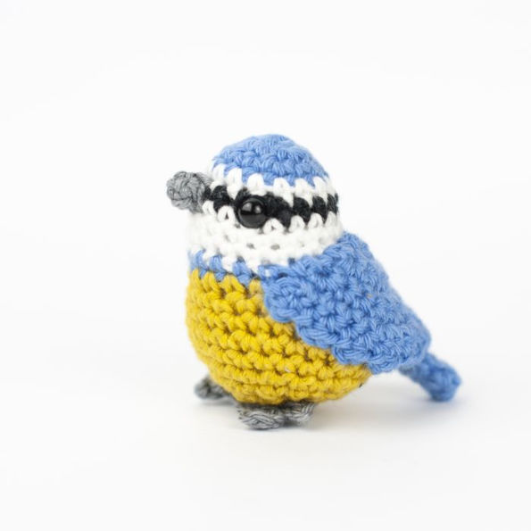 Mini Amigurumi Birds: 25 tiny flying creatures to crochet by Sarah ...