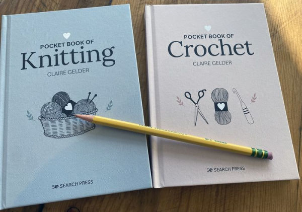 Pocket Book of Knitting: Mindful crafting for beginners