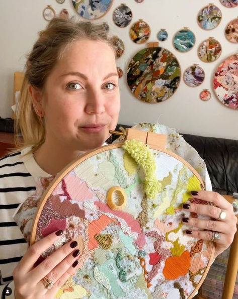 Abstract Embroidery: Slow stitching with texture, colour and creativity