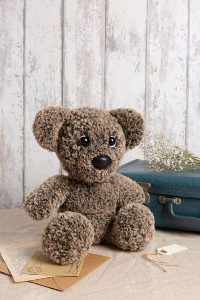 Crochet Furry Friends: 12 faux fur amigurumi animals to make