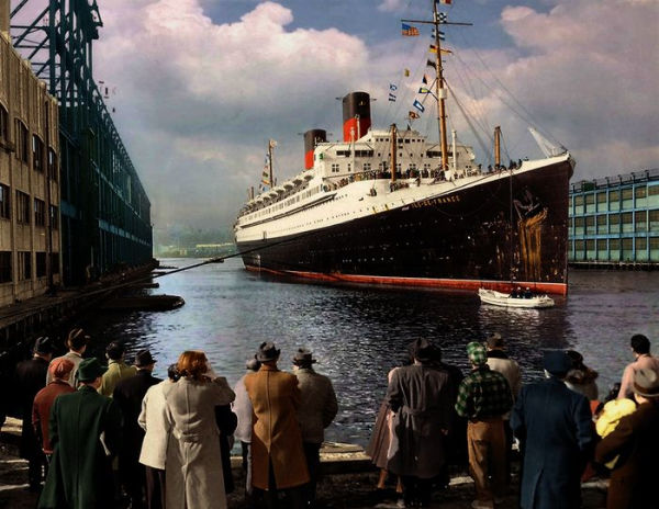 Ships of Splendour: Passenger Liners Colour