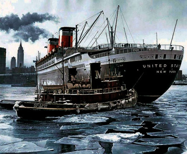 Ships of Splendour: Passenger Liners Colour