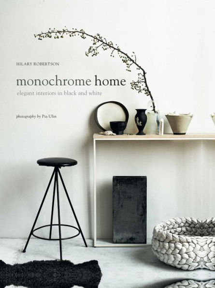Monochrome Home: Elegant Interiors Black and White
