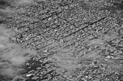 Barcelona by Jon Tugores