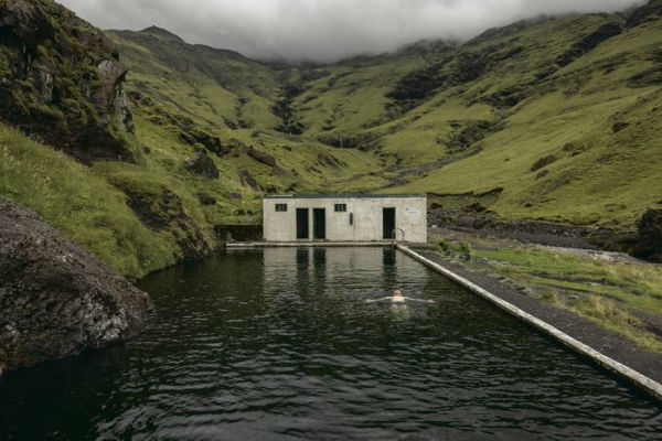 Hot Springs: Photos and Stories of How the World Soaks, Swims, and Slows Down