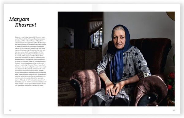 Samaneh Khosravi: Banoo: Iranian Women and Their Stories