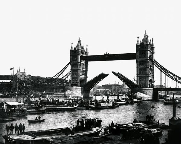 London. Portrait of a City