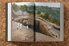 Alternative view 6 of Bjarne Mastenbroek. Dig it! Building Bound to the Ground