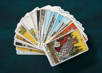 Alternative view 2 of The Tarot of A. E. Waite and P. Colman Smith