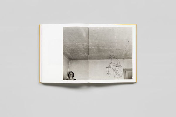 Amazon.com: Guy Bourdin: 9780714862583: Gingeras, Alison M