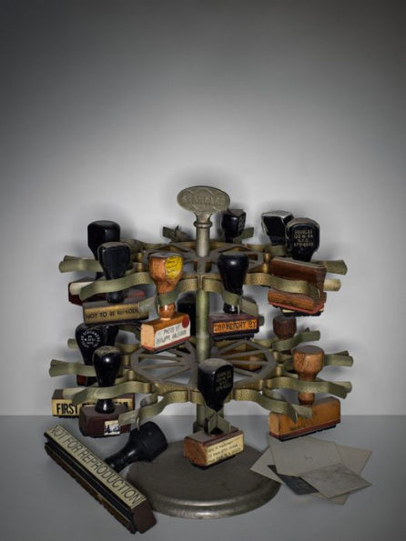 Henry Leutwyler: Philippe Halsman: A Photographer's Life
