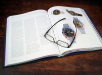 Alternative view 7 of The Watch Book Rolex: 3rd updated and extended edition