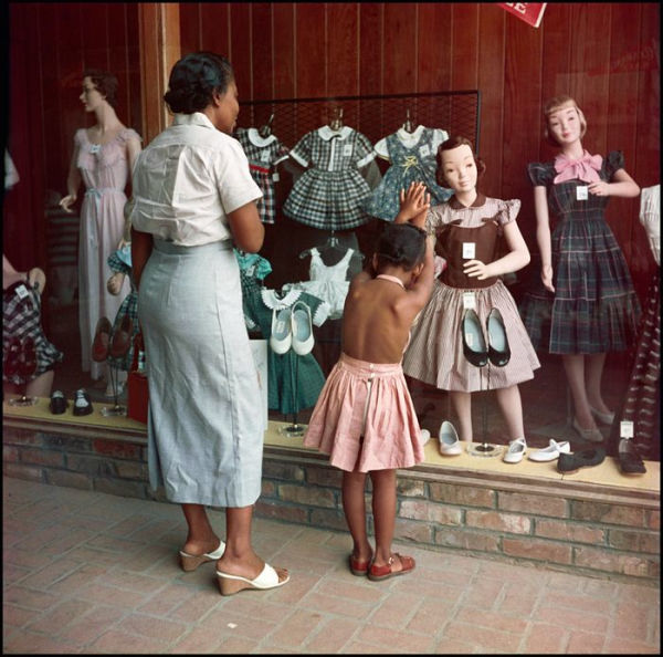 Gordon Parks: Segregation Story