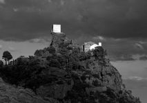Alternative view 6 of Jean Marie del Moral: Picasso Horta / Miro Mont-Roig