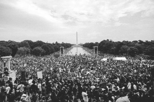 Mel D. Cole: American Protest: Photographs 2020-2021