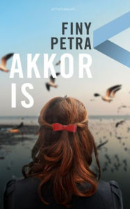 Title: Akkor is, Author: Finy Petra
