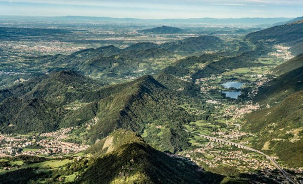 Caring for the Countryside: The Prosecco Hills of Conegliano and Valdobbiadene