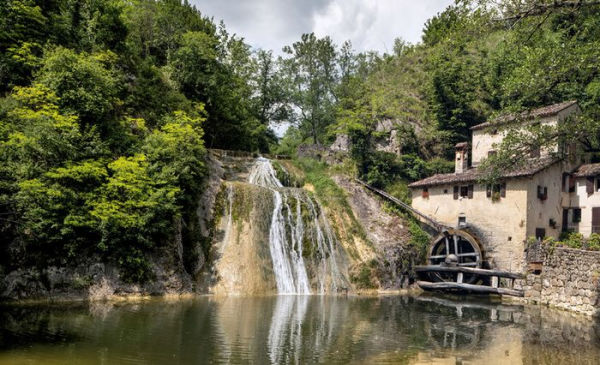 Caring for the Countryside: The Prosecco Hills of Conegliano and Valdobbiadene