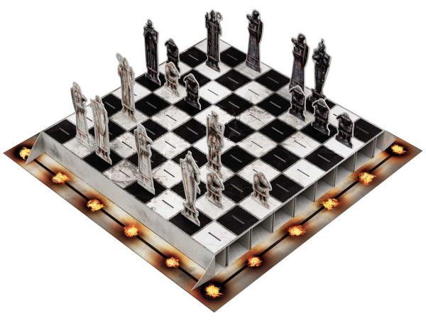 Harry Potter: The Pocket Pop-Up Wizard Chess Set