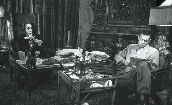 The Greatest Star: Behind the Scenes of Sunset Boulevard - THE OFFICIAL 75th ANNIVERSARY COLLECTOR'S EDITION Including the Original Shooting Script