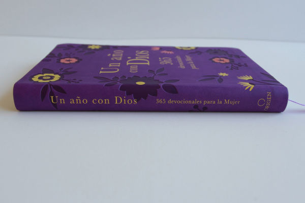Un año con Dios: 365 devocionales para la mujer / A Year with God. Purple Leathersoft: 365 Devotions for Women