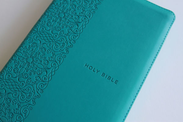 KJV Holy Bible, Large Print Handy Size, Aquamarine Premium Imitation Leather w/Ribbon Marker, Red Letter, Zipper